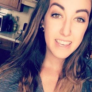 Meet your Posher, Allie