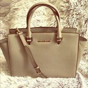 Michael Kors Selma