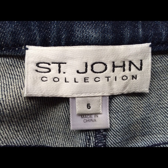 St. John Collection Darkwash Bootcut Jeans - Picture 2 of 4