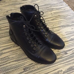 G.H. Bass & Co Patricia Lace-up Boot