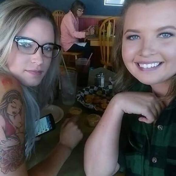 Meet your Posher, Hanna