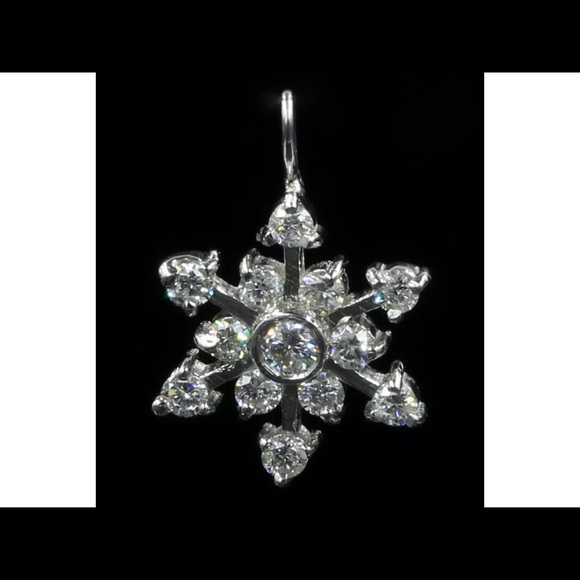 One of a Kind Snow Design Woman's Pendant 0.47 Ct.