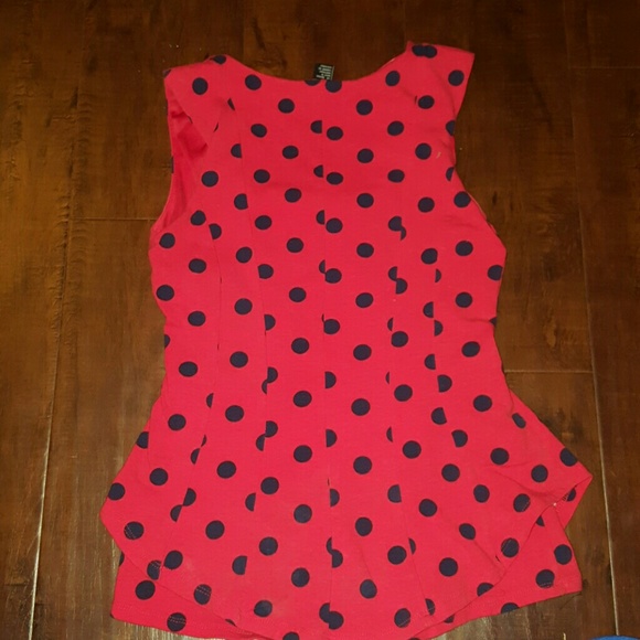 Top - Picture 4 of 4