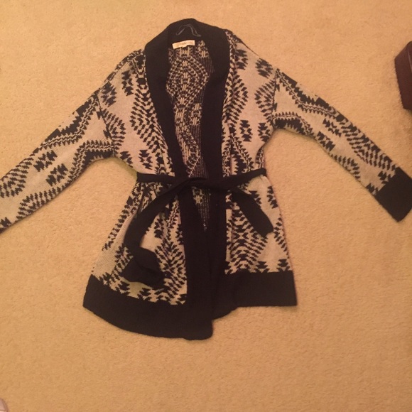 Black and cream sweater