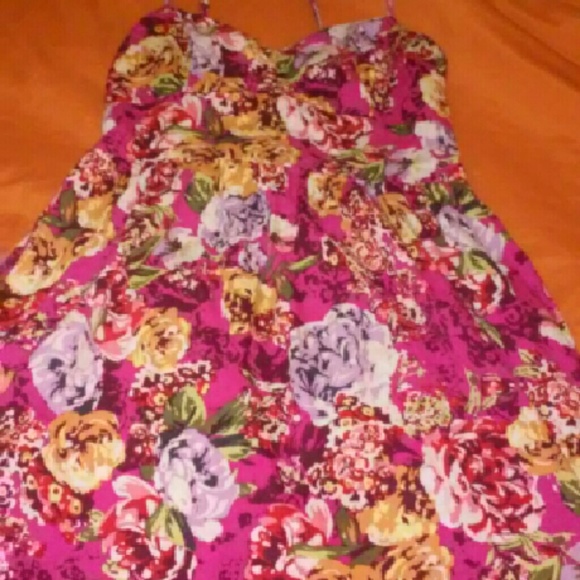 Short with pockets flower print summer dress