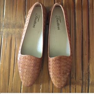 Trotters Brand Woven Loafers