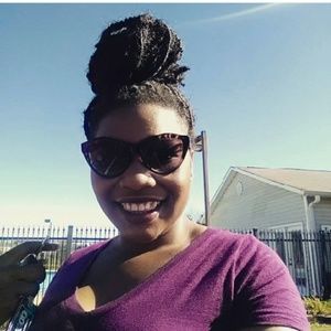 Meet your Posher, Aliya