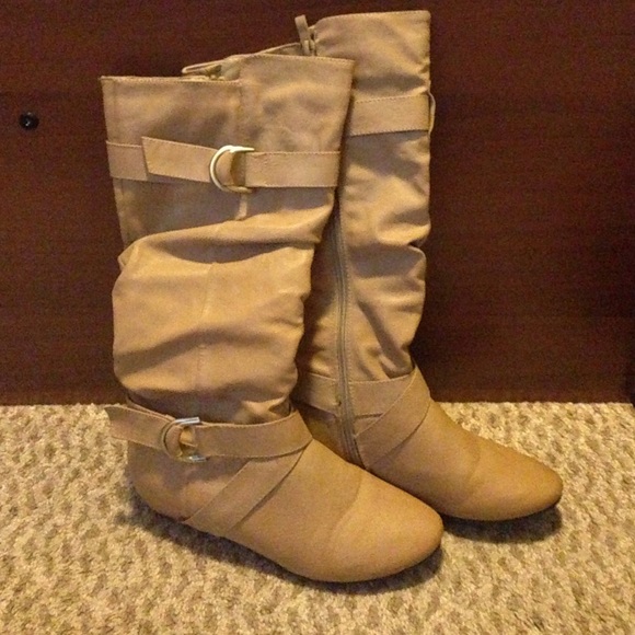 Nude boots