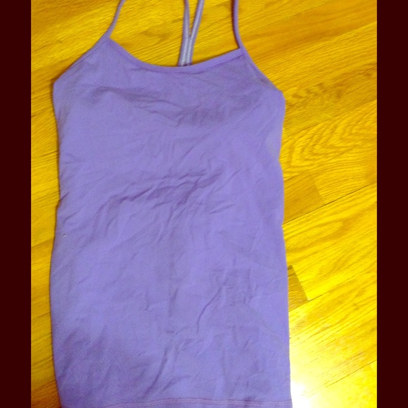 Lulu lemon power y tank. Never been worn