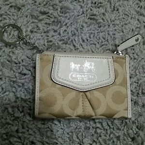 COACH  Coin Wallet - Authentic