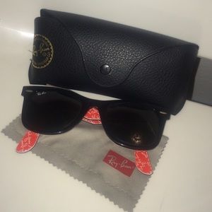 Classic Ray-Ban WAYFARER Limited Edition