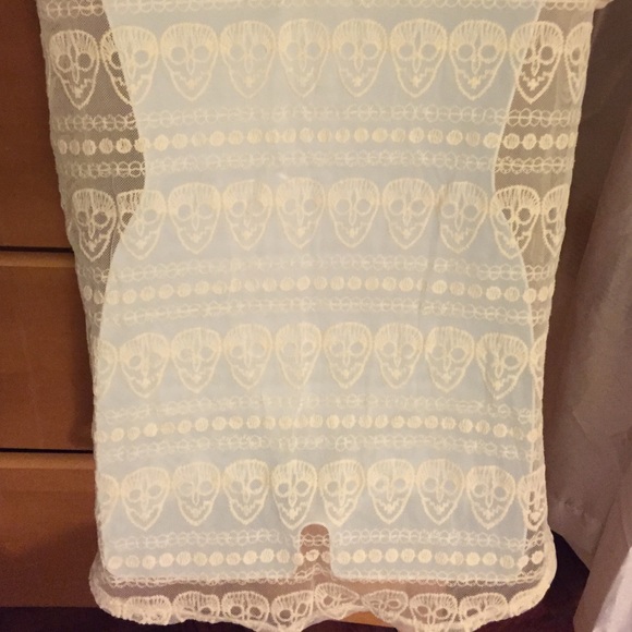 Blouse - Picture 4 of 4