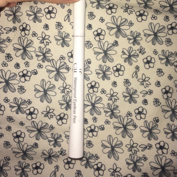 Elf Brown waterproof eyeliner pen