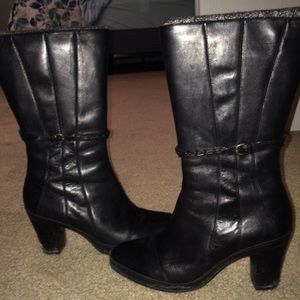 Clarks Artisan collection black boots