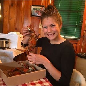 Meet your Posher, Regan