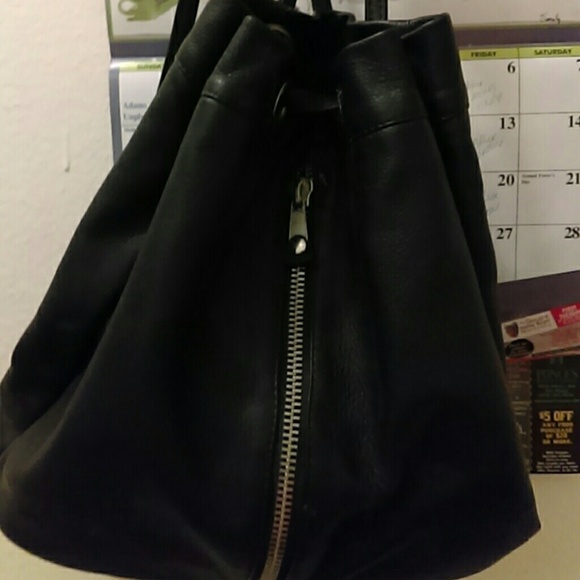 Purse - Picture 4 of 4