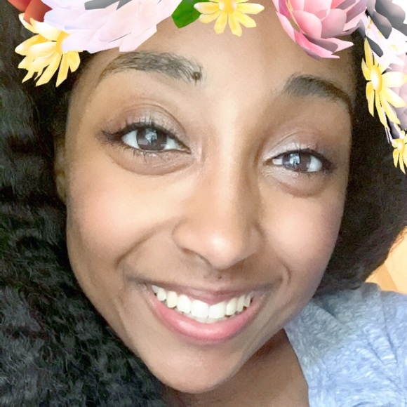 Meet your Posher, Andi