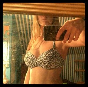 The Unforgettable Demi Bikini Top
