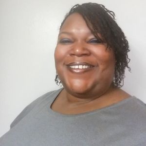 Meet your Posher, Nakia