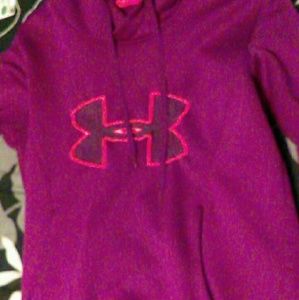 Under Armour Sweatshirt
