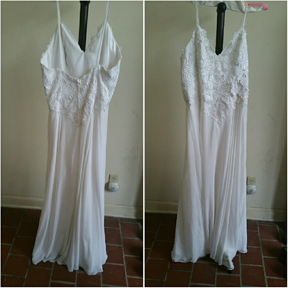 WHITE SUMMER MAXI