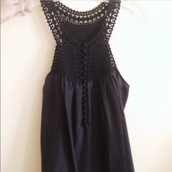 BCBGMAXAZRIA Black Silk Crochet Top