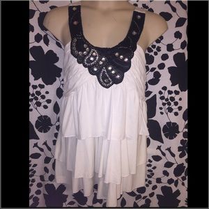 Beautiful Torrid Top size 3