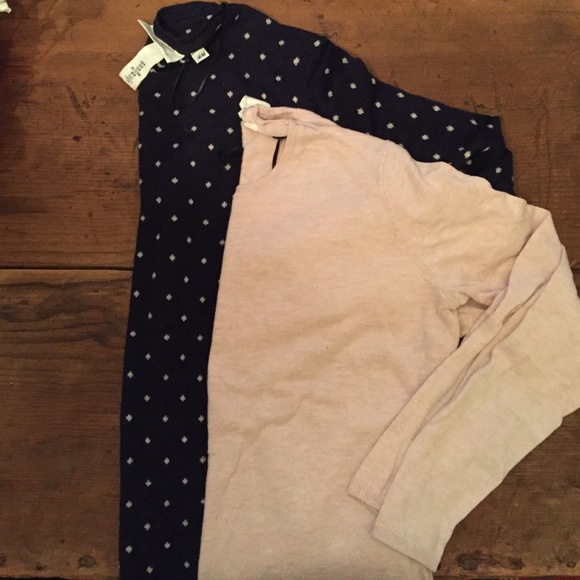 BUNDLE Two H&M Sweaters