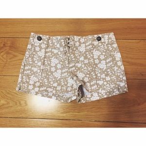 Summer flower shorts!