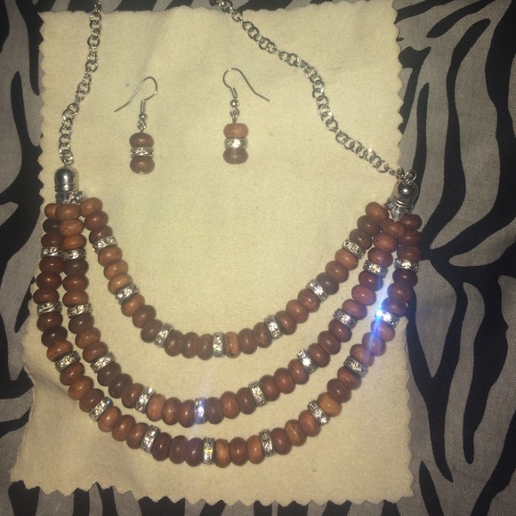 Necklace and earrings.
