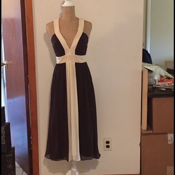 LAST PRICE! Dressy Dress - Picture 2 of 4