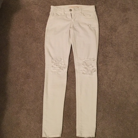 Ripped white jeans