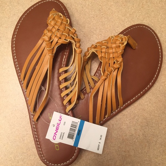 New with tags • O'Neill flip flops • Size 9