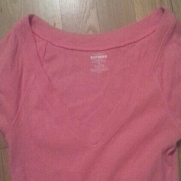 Express Tee - Picture 2 of 4