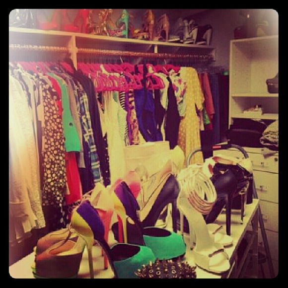 Many Tops - *SALE* 50% off (Any purchase)