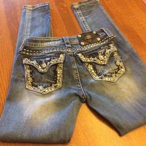 Miss Me Skinny 27"