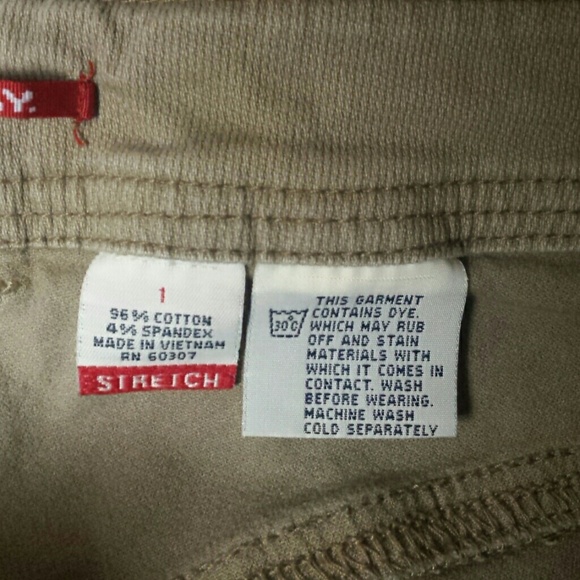 Tan pants - Picture 3 of 4