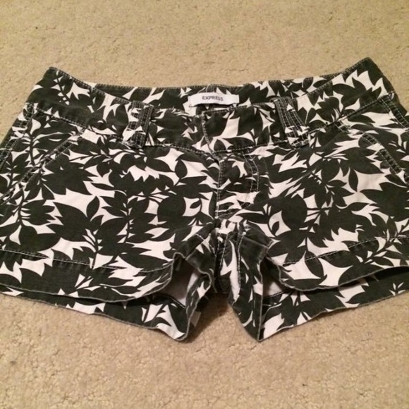 Express shorts