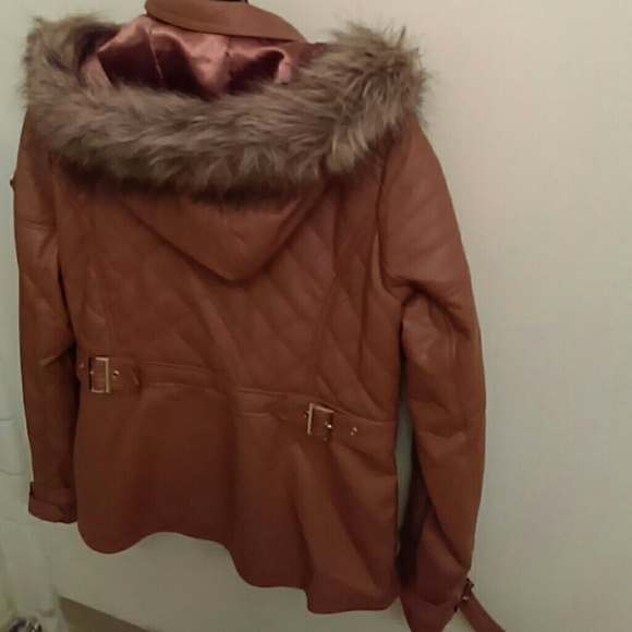 Jacket - Picture 3 of 4