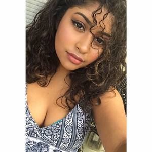 Meet your Posher, Celeste