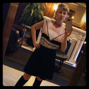 SOLD🎈Studio M Mod Top