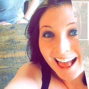 Meet your Posher, Zoë