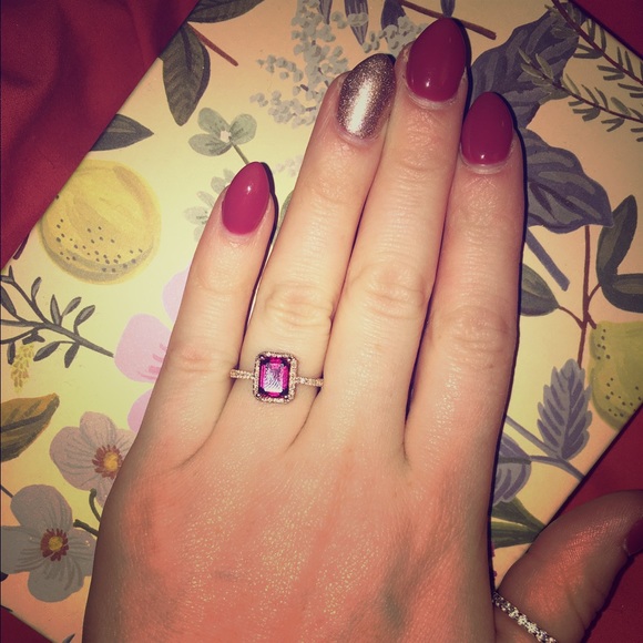 14K Rose Gold Garnet Ring
