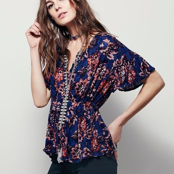 Free People Tops - Free People printed tee