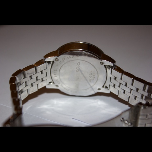Authentic Michael kors silver watch!