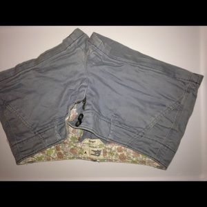 Gray/blue Women's American Eagle shorts