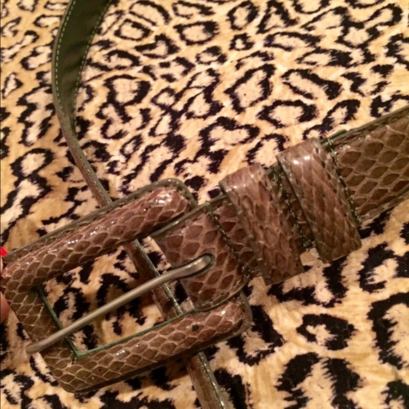 The RITZ Accessory Collection snake skin belt S - Picture 3 of 4