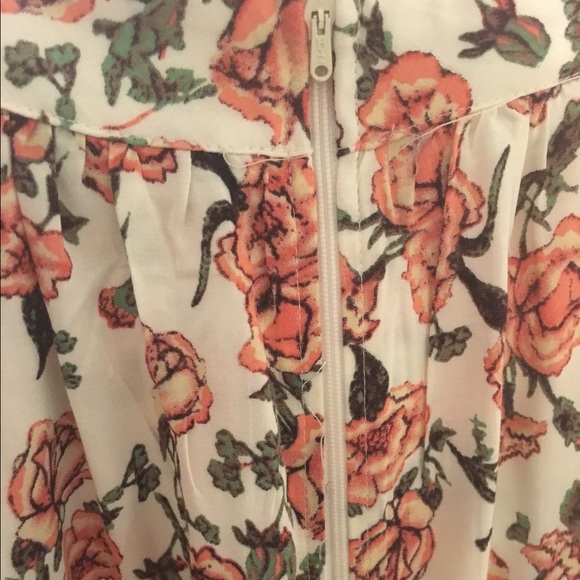 Soprano brand high waisted skirt from Nordstrom - Picture 2 of 3