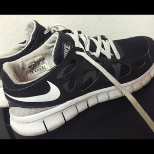 Nike tennis shoes