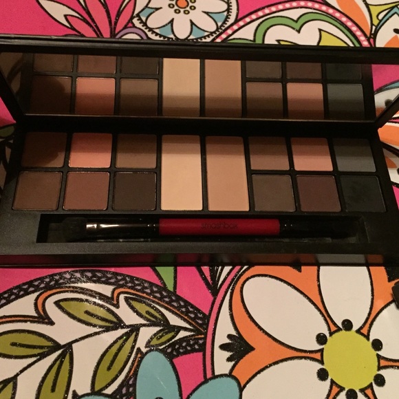 Smashbox Other - Smashbox Photo Matte Eyes Palette!!